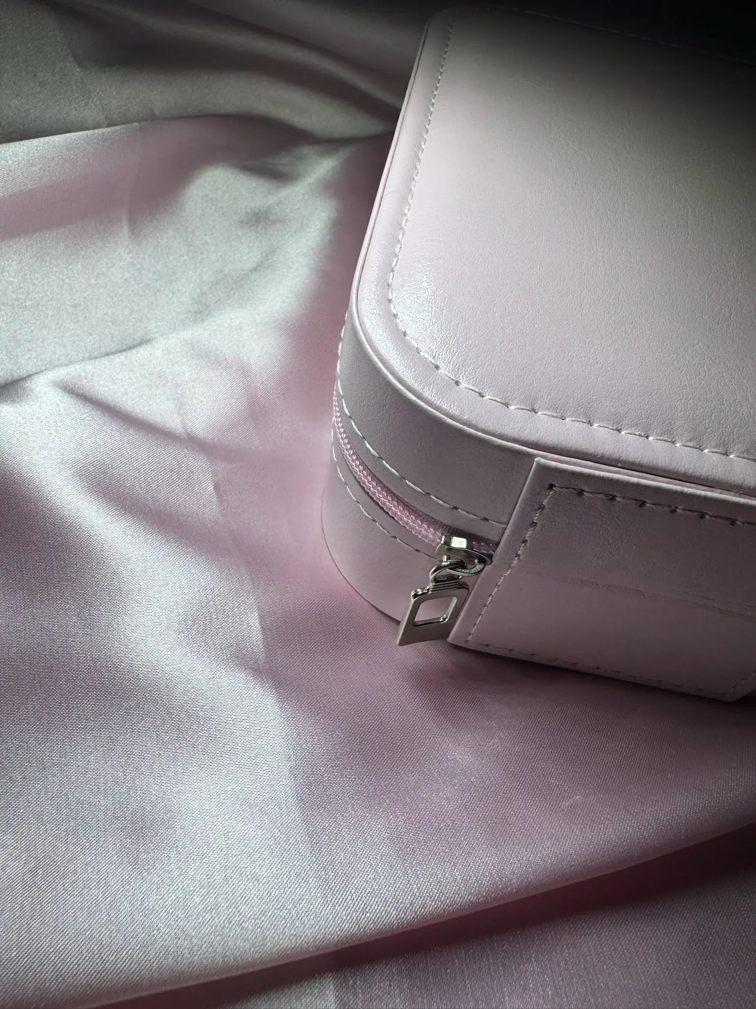 GlowTouch OntheGlow